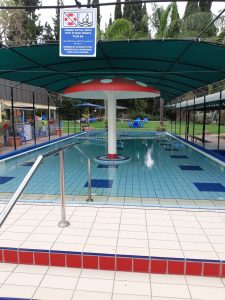 בריכת ילדים